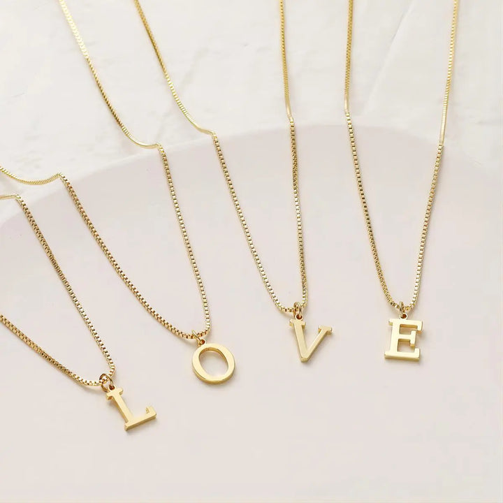 Colar com Iniciais de Carta de Amor