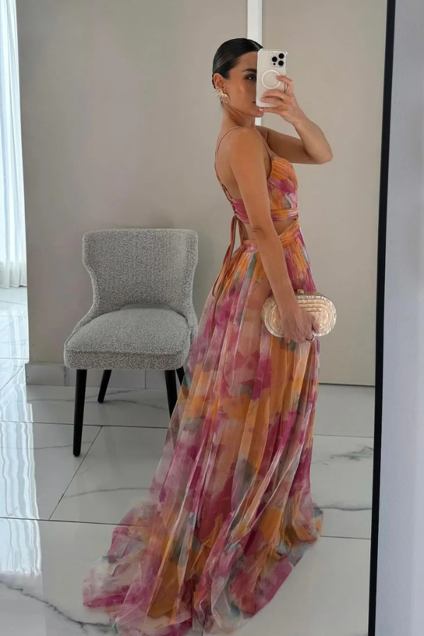 Esme – Vestido com estampas fluidas