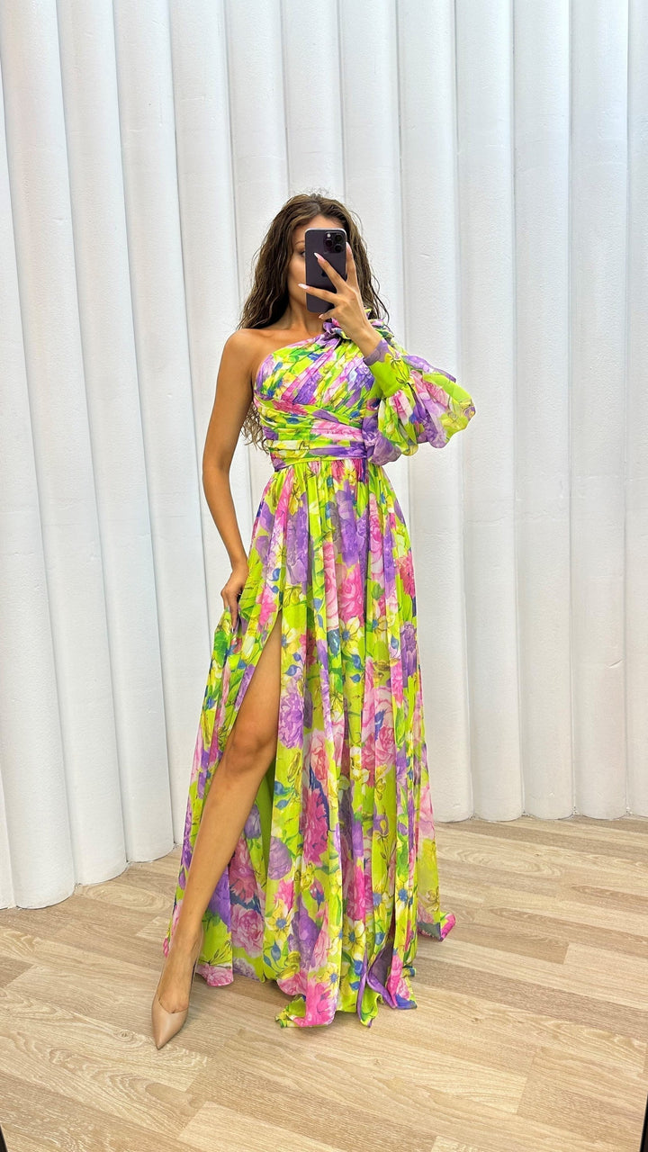 Kaia – Vestido Drapê Atemporal
