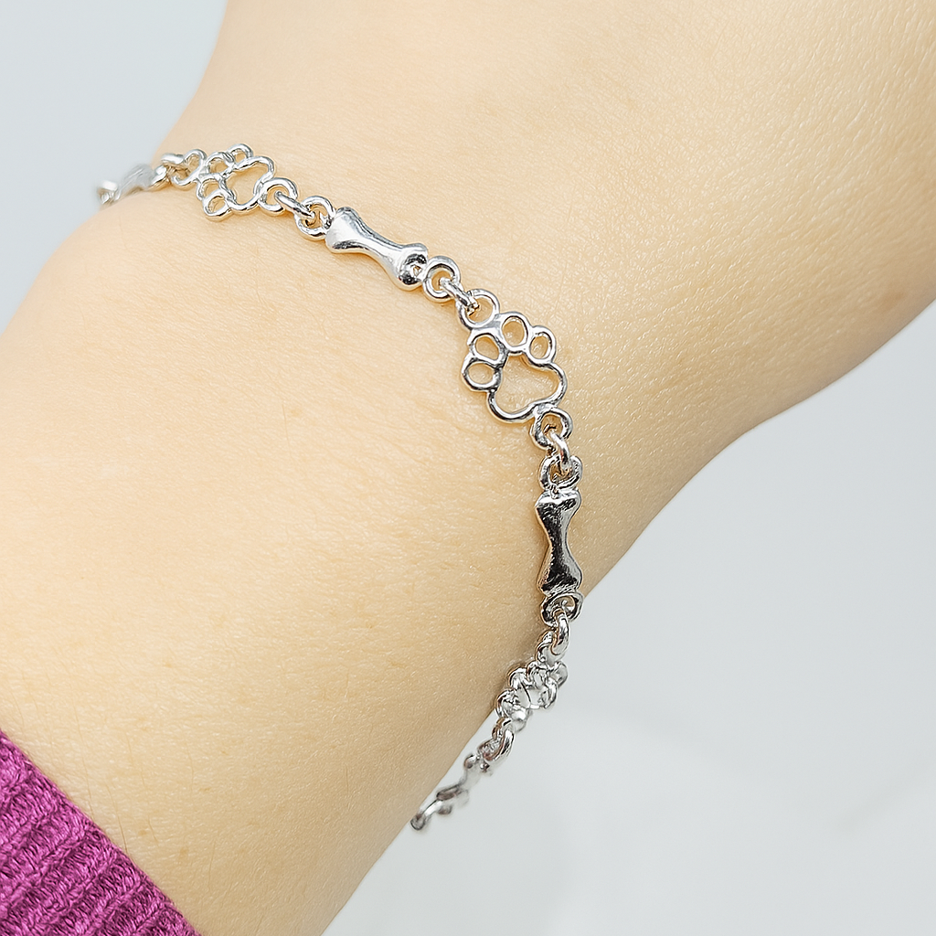 Pulseira de Charms de Pata e Osso de Cão em Prata Pura Edição Limitada
