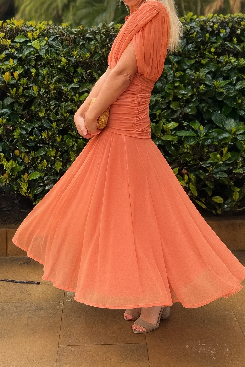 Vestido Boutonniere Elegante em Malha para Mulheres