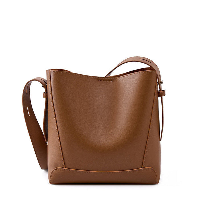 Bolsa Bucket Oversized de Couro Genuíno para Transversal e Ombro