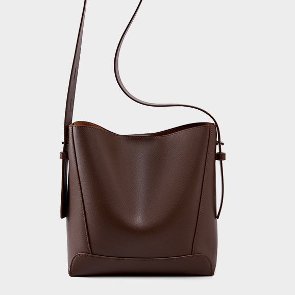 Bolsa Bucket Oversized de Couro Genuíno para Transversal e Ombro