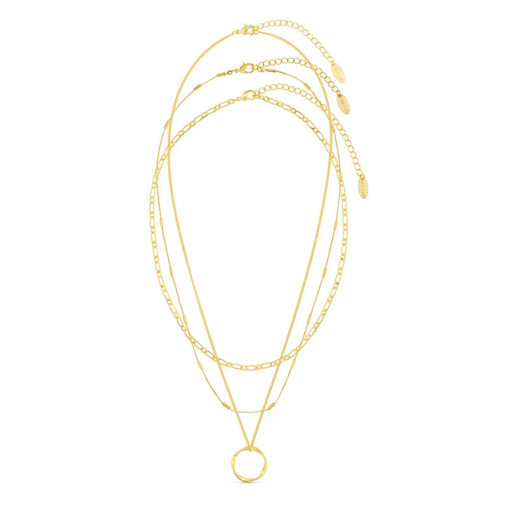 Colar de três camadas com círculo aberto | Ouro
