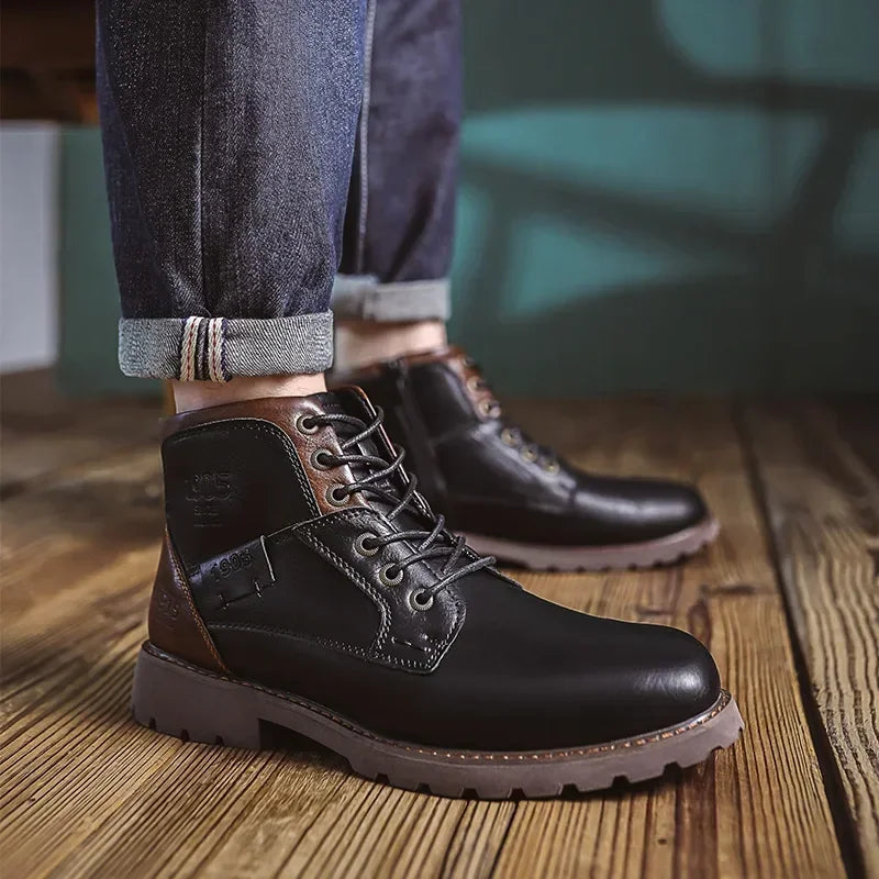 Kennedy | Botas de cano curto em couro sintético