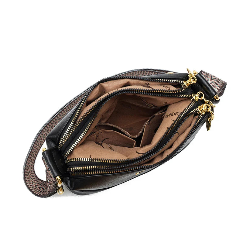 Addison | Bolsa de Ombro em Couro Refinado