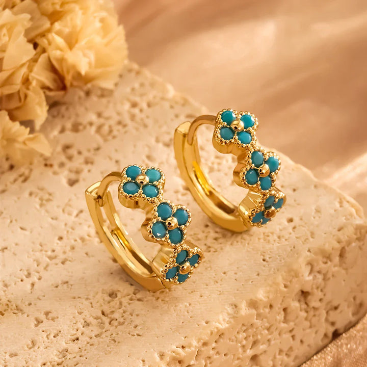 Brincos de Argola com Flor em Azul Turquesa Chic
