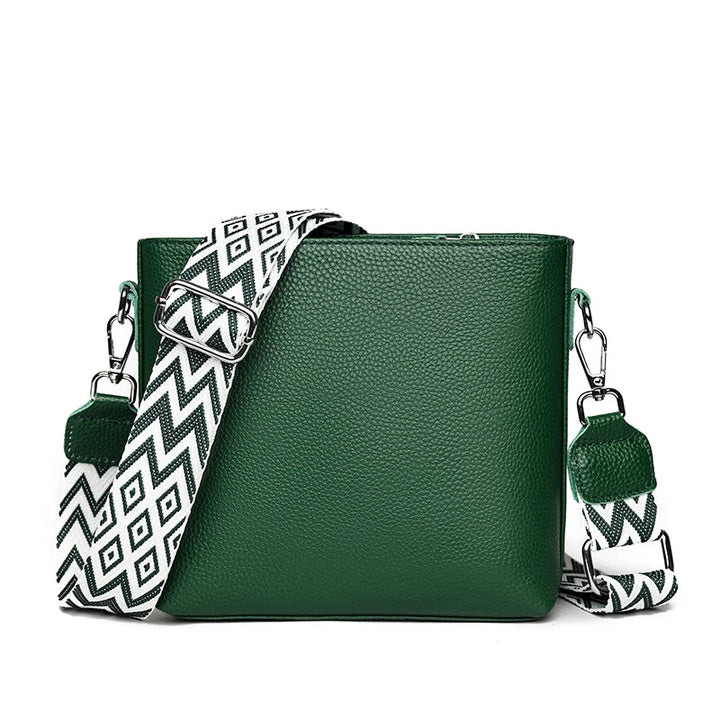 Matilda | Bolsa de Ombro de Couro Refinado