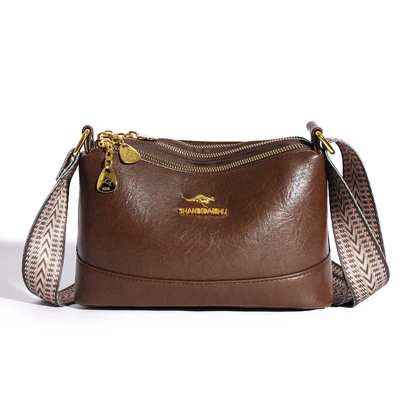 Addison | Bolsa de Ombro em Couro Refinado