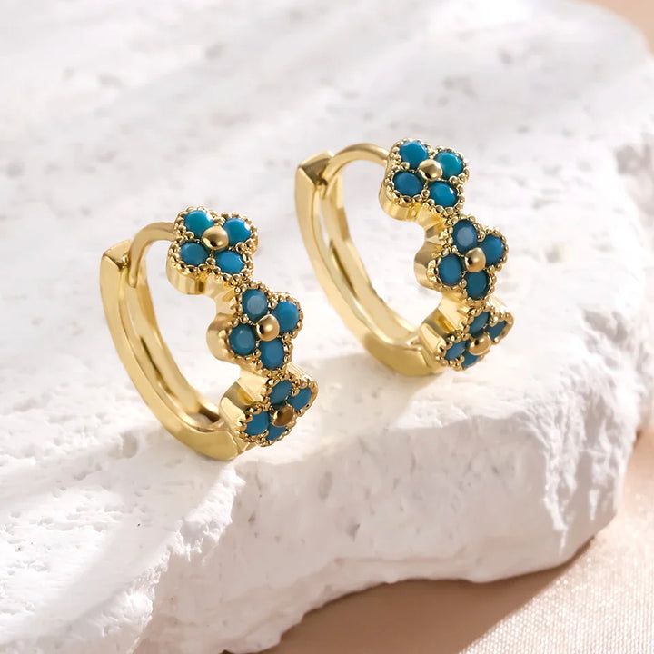 Brincos de Argola com Flor em Azul Turquesa Chic
