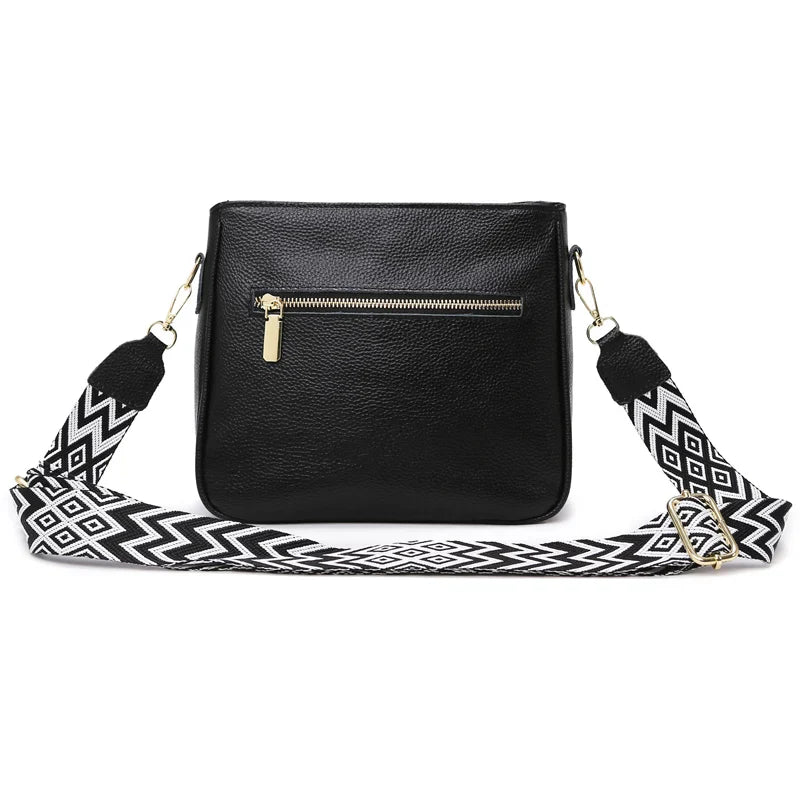 Juliet | Bolsa de Ombro em Couro Refinado