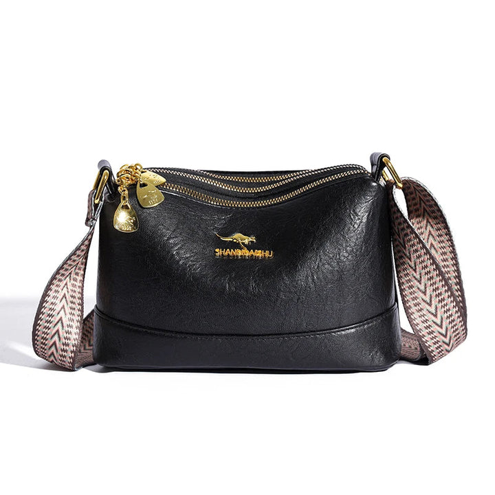 Addison | Bolsa de Ombro em Couro Refinado