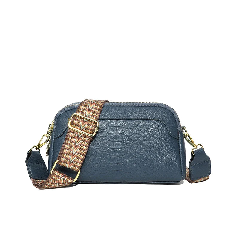 Amara | Bolsa de Ombro em Couro Refinado