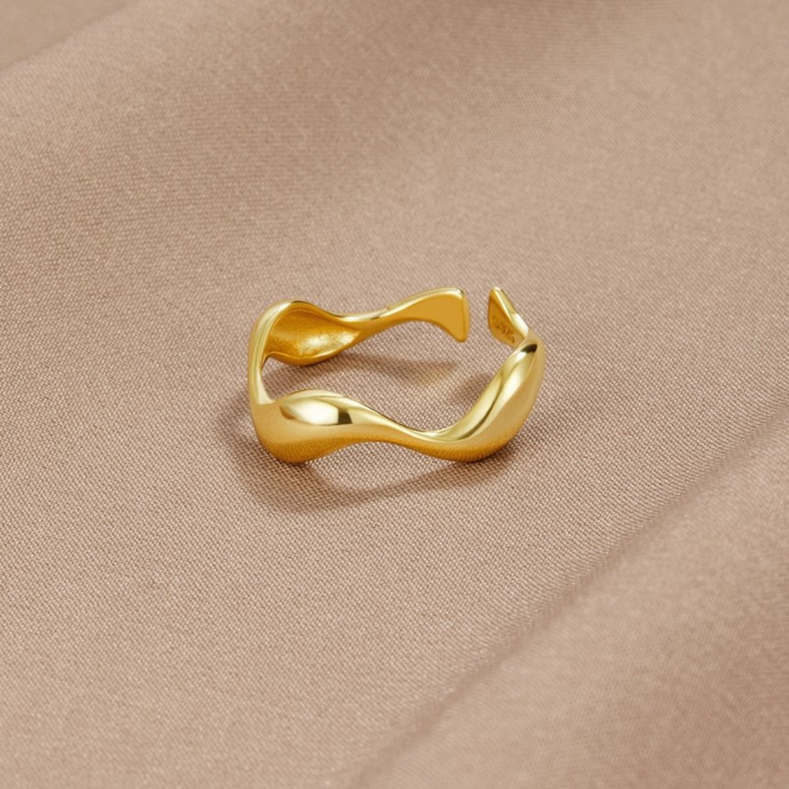 ANEL DE ONDA ELEGANTE