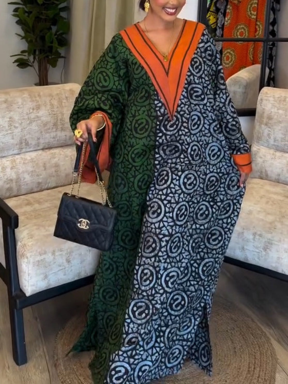 LIVARA™ | Vestido Chic com Painel de Cores